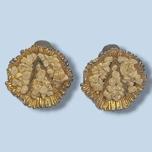 Hattie Carnegie Clip-On Earrings Gold Tone Crushed Stone‎ Vintage Mid Century